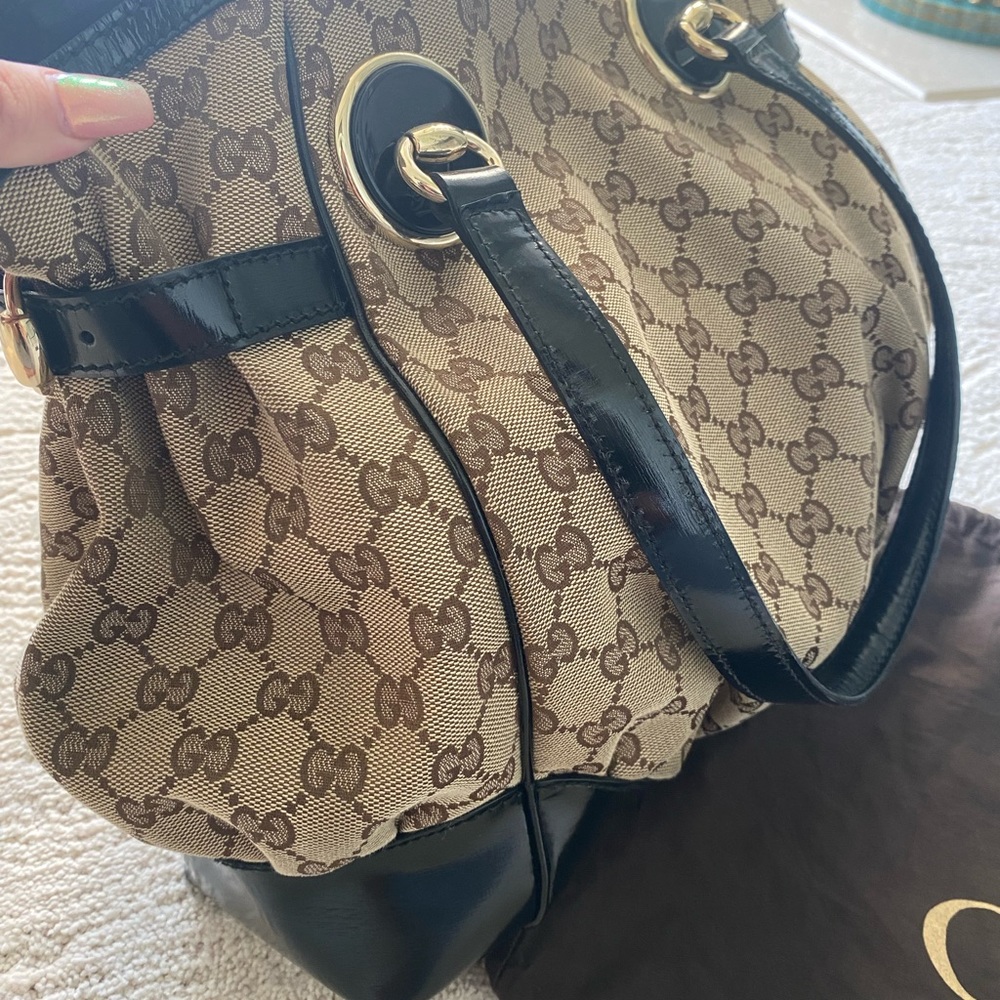 Authentic GUCCI GG Canvas Full Moon Tote Bag - Picture 3 of 11